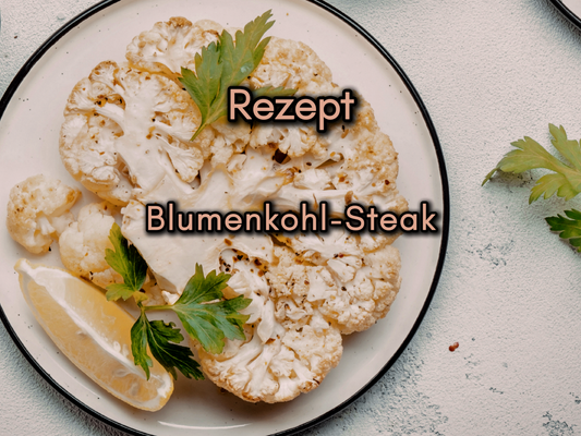 Blumenkohl-Steak in cremiger Soße