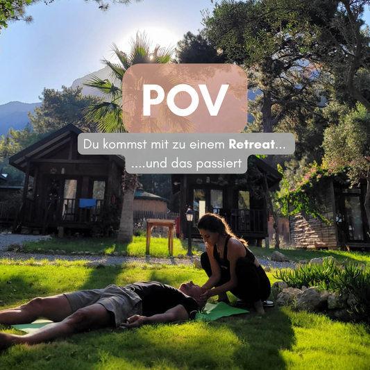 Du kommst mit zu einem Retreat...und das passiert